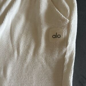 ALO Yoga White Waffle Knit Sweatpants